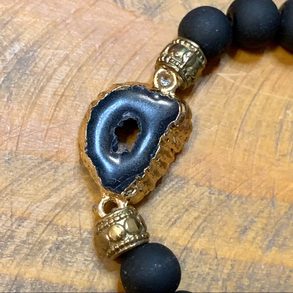 Black Onyx Druzy Agate Silicone Beaded Bracelet - Picture 7 of 9